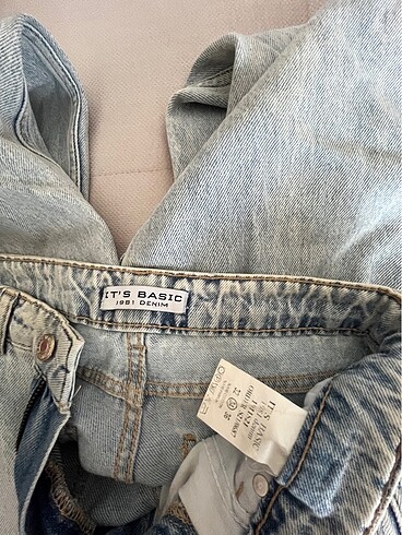 Zara wide leg yırtık detaylı kot pant