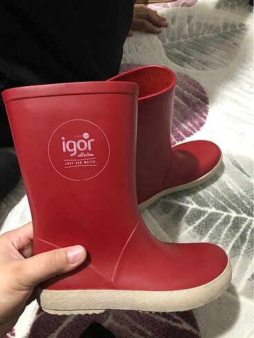 İgor 29 numara yağmur botu