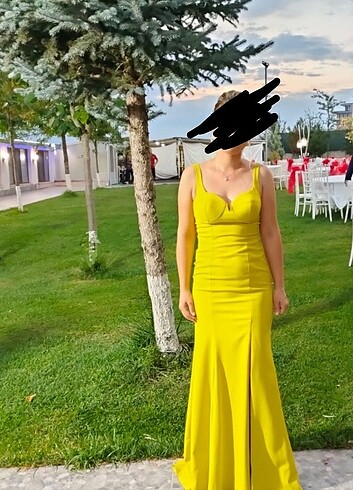 Alfabeta Ömür in abiye elbise