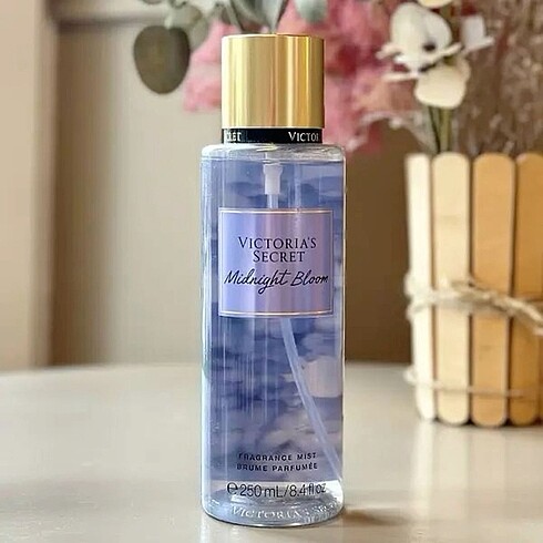 Victorıa?s Secret Midnight Bloom vücut spreyi