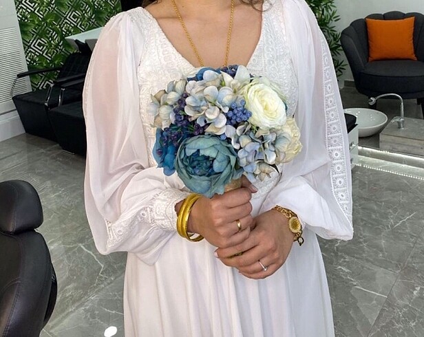 Gelin Çiçeği