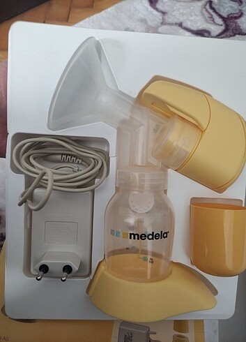 Medela göğüs pompası 