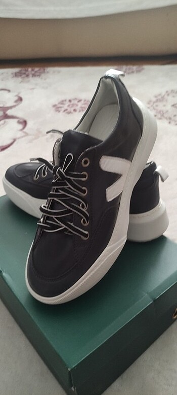 Kadın deri spor - Görsel 6