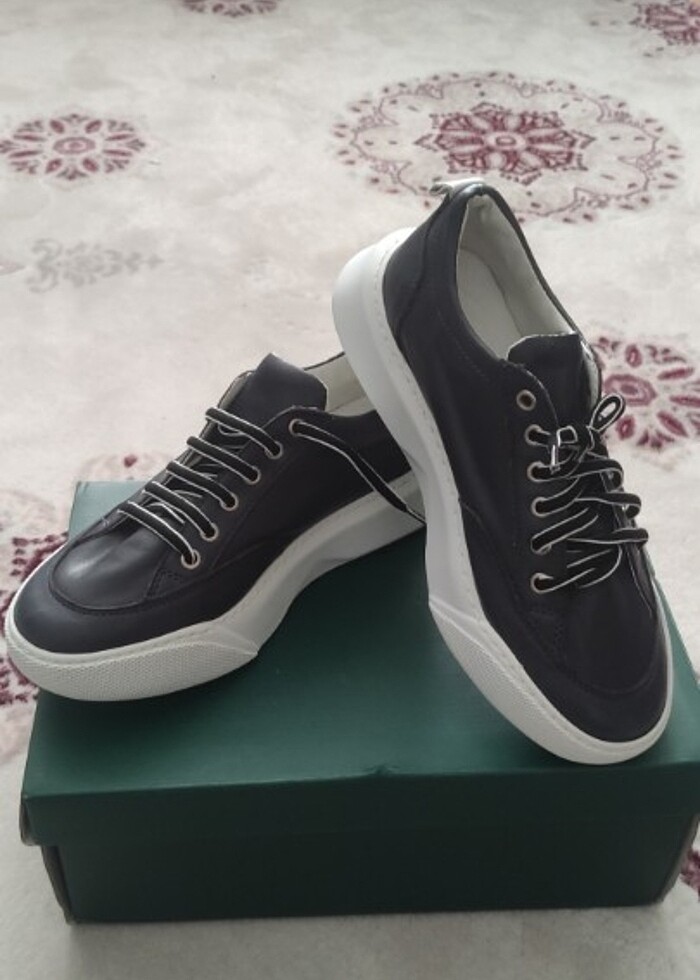 Kadın deri spor  - Görsel 2