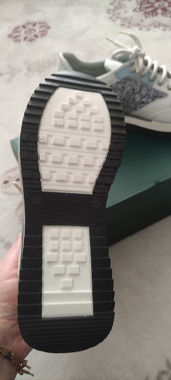 Kadın spor ayakkabı - Görsel 5