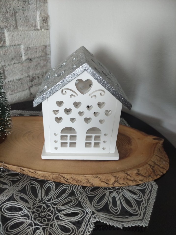 Beyaz Kalp Desenli Mumluk silikon kalıp Ev Şeklinde - Görsel 3