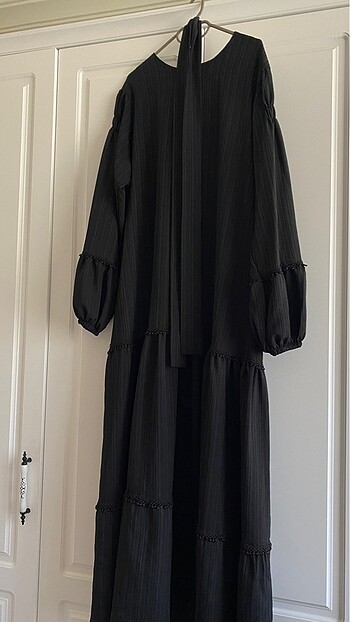 42 Beden Siyah tesettür elbise