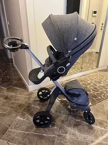 STOKKE Xplory bebek arabası sorunsuz tertemiz