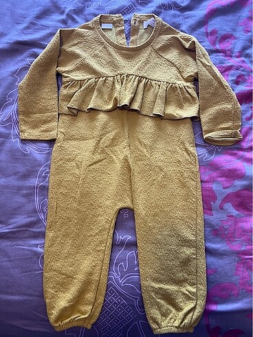 Zara kız bebek tulum çok temiz ve çok tarz