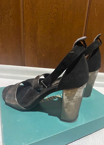 Siyah Kadın Topuklu ayakkabı - Görsel 3