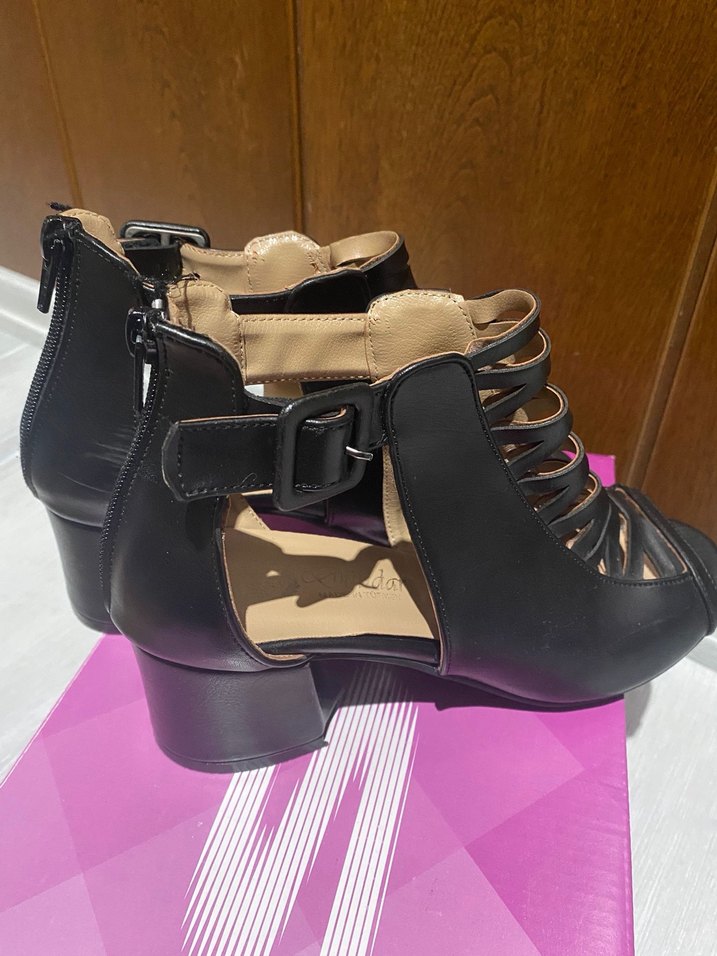 Siyah Topuklu Ayakkabı - Görsel 5