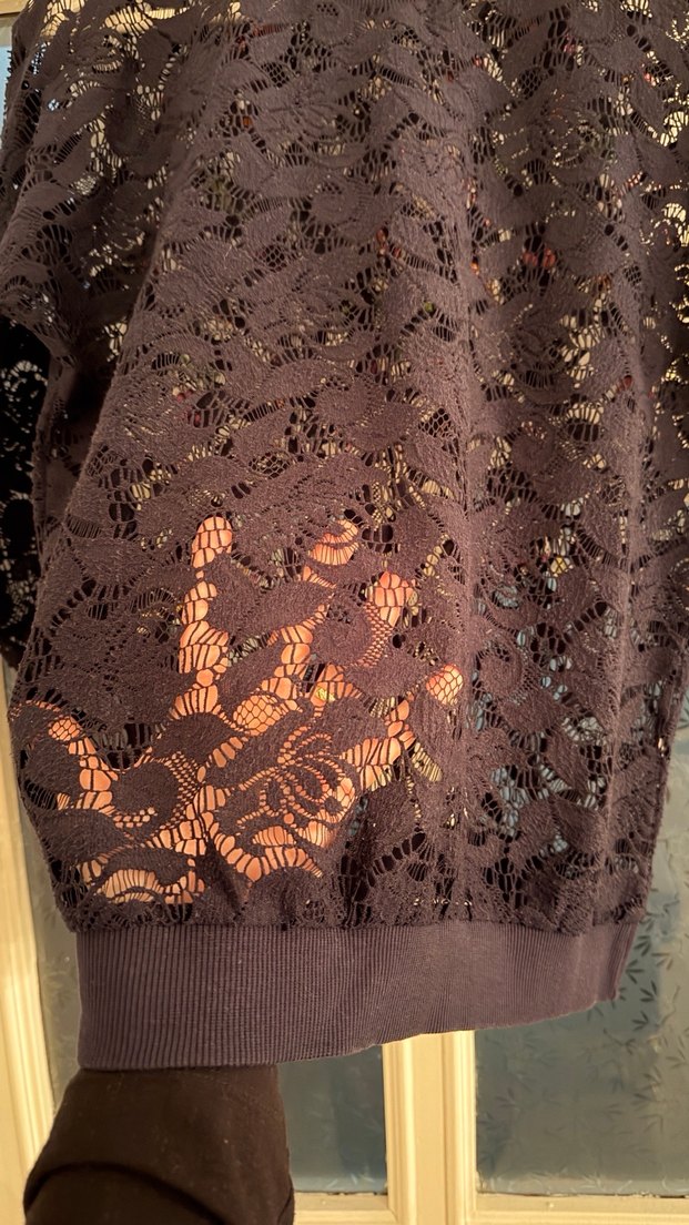 Lacivert Dantel İşlemeli Kadın Bluz - Görsel 3