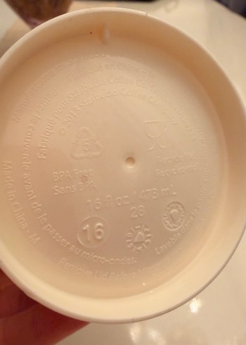 Starbucks Beyaz Plastik Bardak - Görsel 3