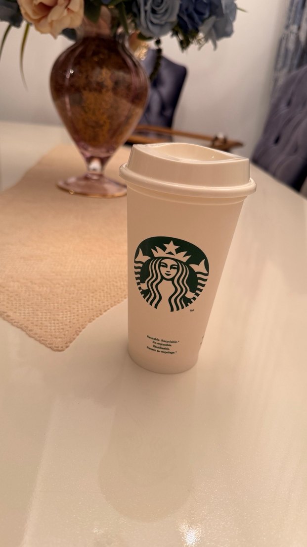 Starbucks Beyaz Plastik Bardak - Görsel 2