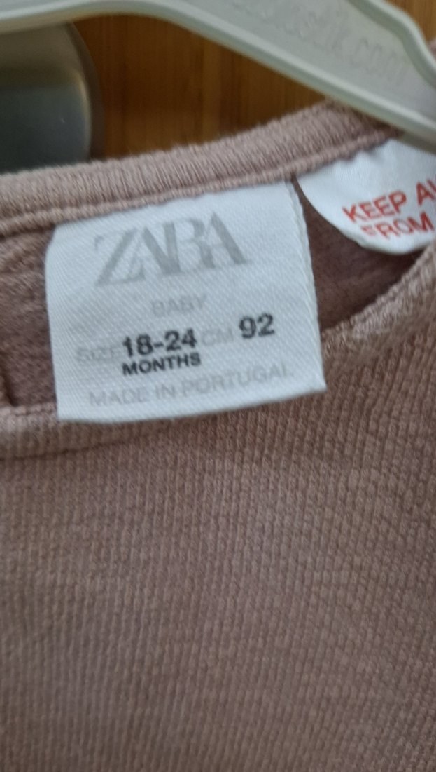 Uzun Kollu Bej Pamuklu Kız Elbisesi Zara - Görsel 2