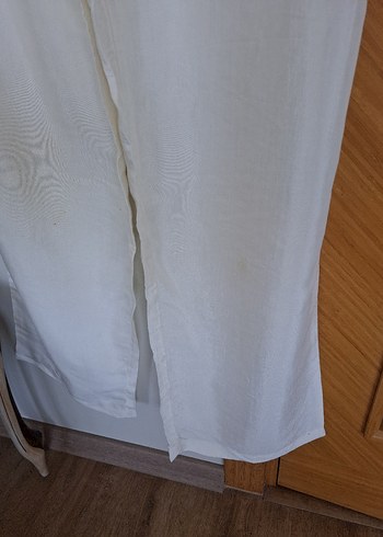 l Beden Beyaz İpek Görünümlü Bohem Midi Pantolon