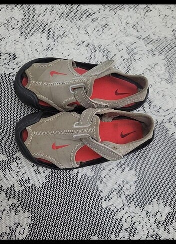 Nike çocuk sandalet