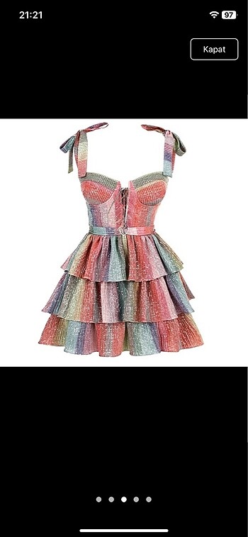 LILY ROSE IN RAINBOW WAVES