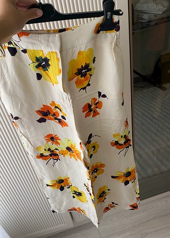 Sarı Çiçek Desenli Düğmeli Kadın Gömlek - Görsel 2