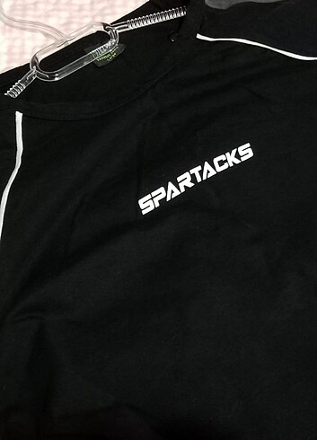 Köstebek markalı standart beden geniş tshirt 