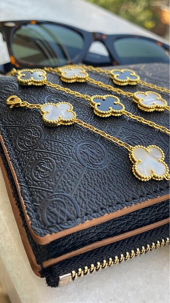 Beden siyah Renk Van Cleef & Arpels Bileklik
