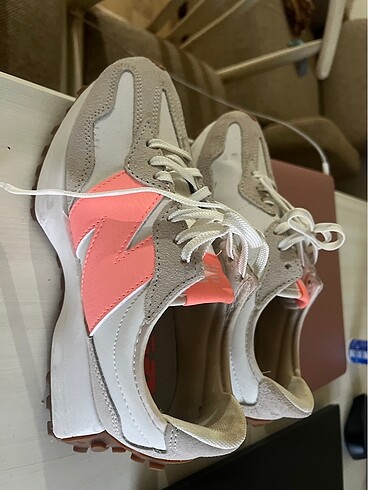 New balance 38 no model 327