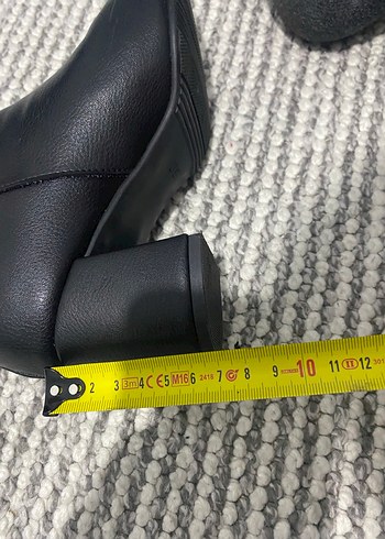 Fermuarlı Siyah Deri Dizüstü Bot çizme 36 numara - Görsel 5