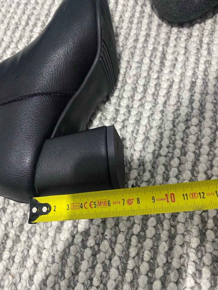 Fermuarlı Siyah Deri Dizüstü Bot çizme 36 numara - Görsel 5