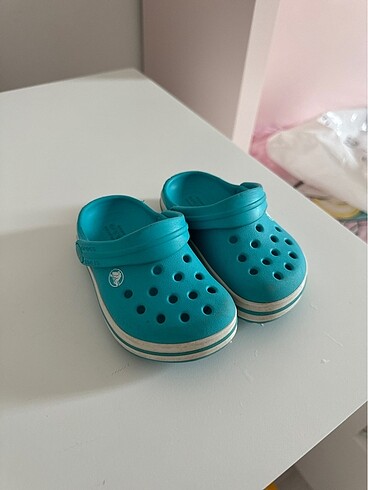 Crocs terlik