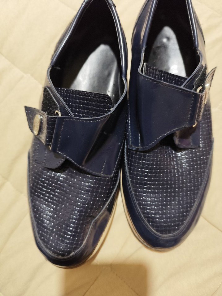 Mavi Parlak Yılan Desenli Dolgu Topuklu Erkek Çocuk Ayakkabı - Görsel 3