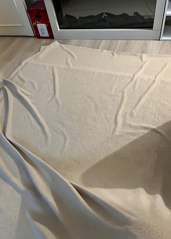 Bej krem karışımı Çiçek Desenli Yatak koltuk Örtüsü - Görsel 2