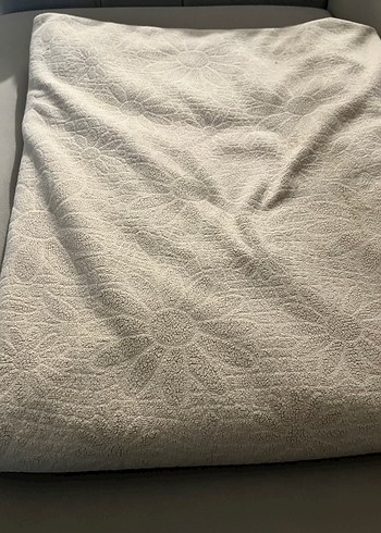 Bej krem karışımı Çiçek Desenli Yatak koltuk Örtüsü - Görsel 3