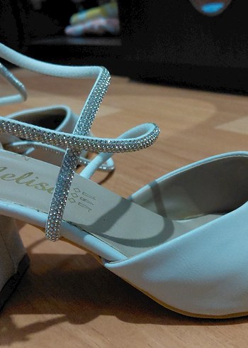 Bej Minimalist Stiletto Topuklu Kadın Ayakkabı - Görsel 2