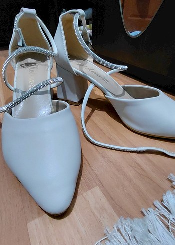 Bej Minimalist Stiletto Topuklu Kadın Ayakkabı - Görsel 5