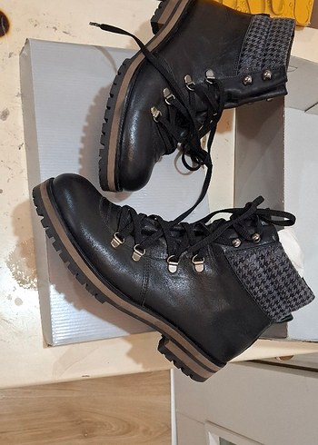 kutusunda Elle sıfır bot - Görsel 12