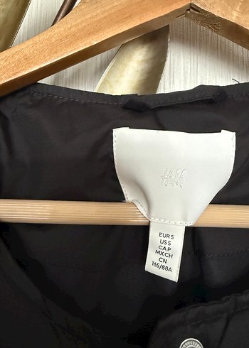 Düğmeli Siyah Midi Kadın Yelek - Görsel 4