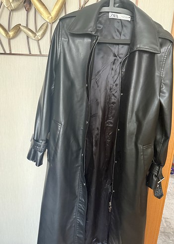 Düğmeli Siyah Deri Uzun Ceket - Görsel 5
