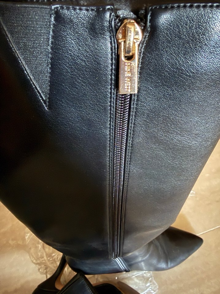 Siyah Deri Stiletto Topuklu Diz Boyu Çizme - Görsel 4