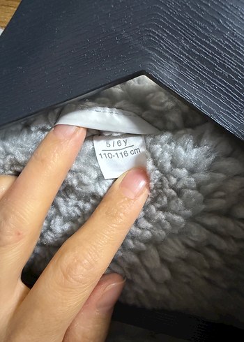 Gri Erkek Çocuk Kapüşonlu Kürklü Ceket - Görsel 3