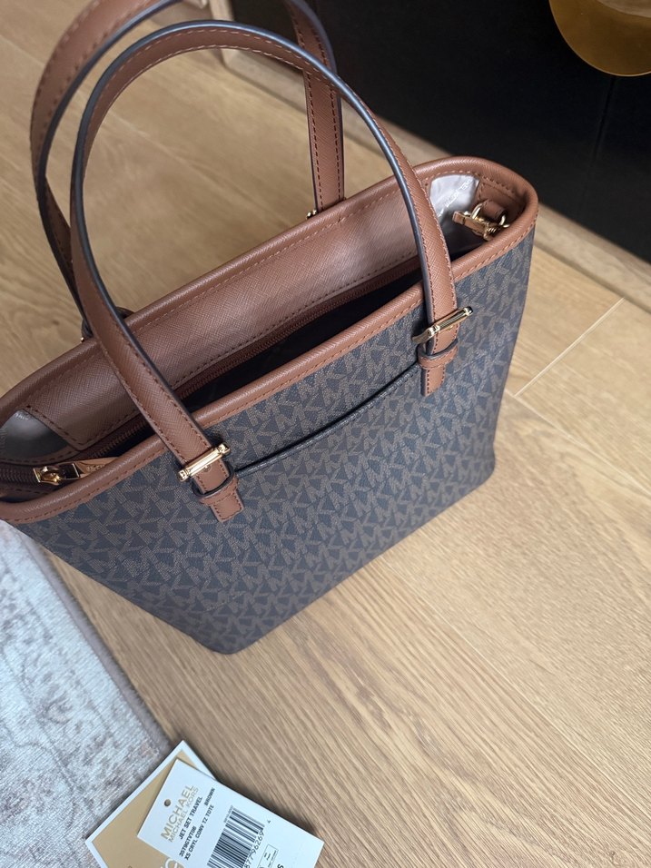 Michael Kors Kadın Deri Kahverengi Omuz Çantası - Görsel 5