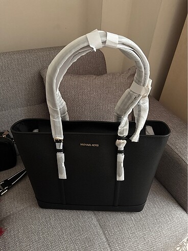 Michael Kors çanta