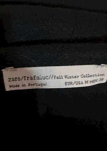 Zara Siyah Yüksek Yakalı Kolsuz Kalem Elbise