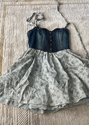 Düğmeli Jean Üstü Nakışlı Bohem Mini Elbise