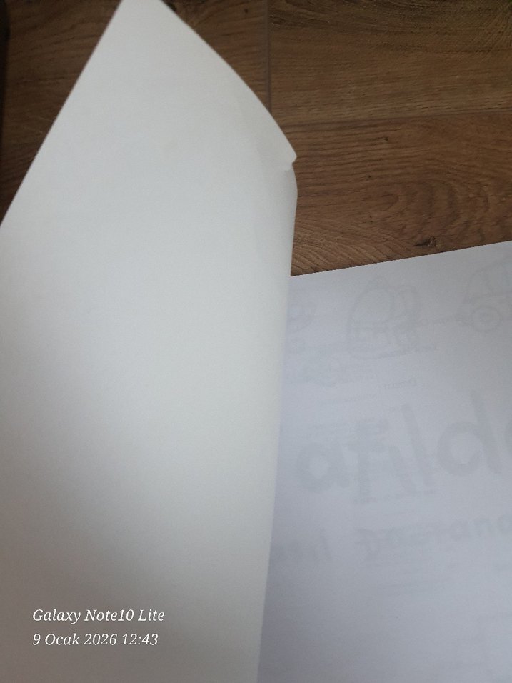 Tatilde Nasıl Davranalım? - Çocuk Kitabı - Görsel 3