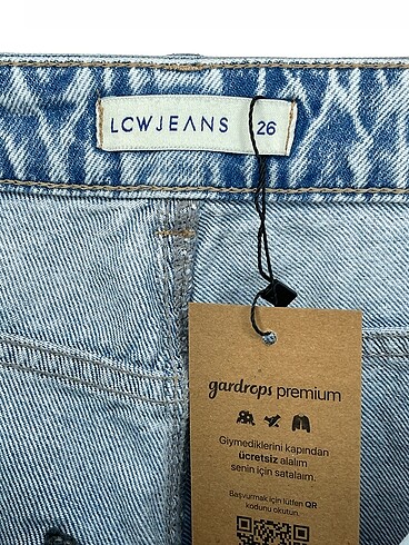 26 Beden mavi Renk LC Waikiki Jean / Kot %70 İndirimli.