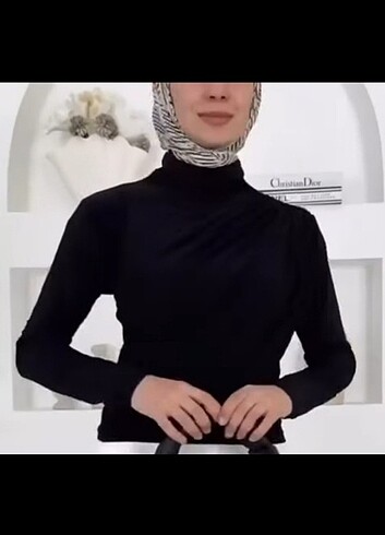 Sandy Kumaş Büzgülü Body