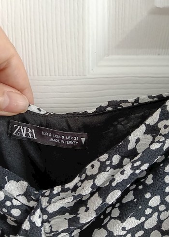 s Beden siyah Renk ZARA omuzları açık şık mini elbise