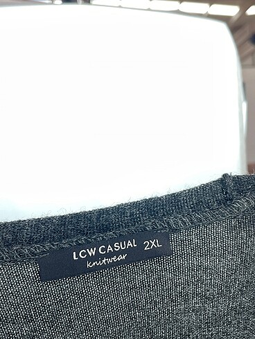 xxl Beden çeşitli Renk LC Waikiki Hırka %70 İndirimli.