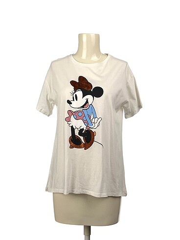 LC Waikiki T-shirt %70 İndirimli.