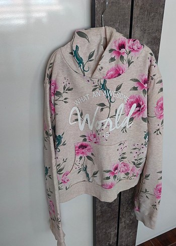 10 Yaş Beden gri Renk Kız Çocuk Kapüşonlu Çiçekli Sweatshirt